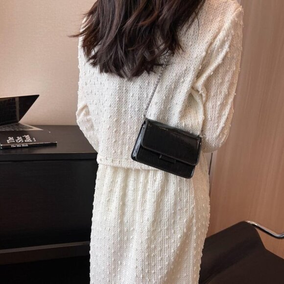 Metallic Silver Evening Mini Purse Crossbody Clutch for Nightclub Parties - Picture 8 of 8